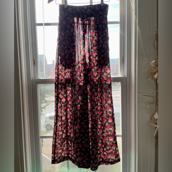 NWT 90’s Sheer HIGH Waisted Wide Leg Pants - Picture 2 of 6